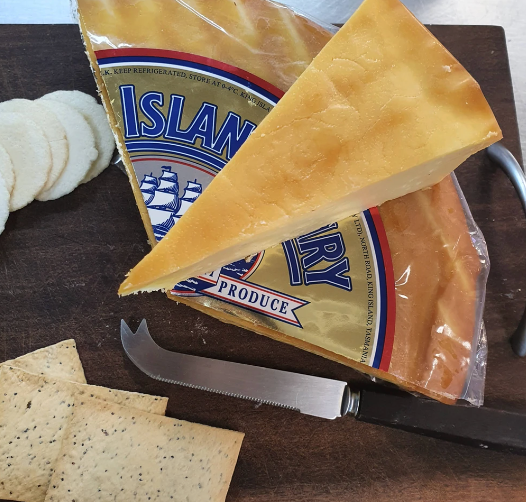 King Island Stokes Pt. Smoked Cheddar (200g)